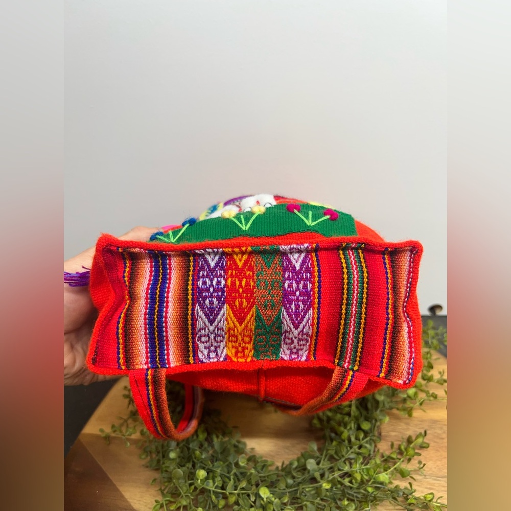 Handmade Peruvian Backpack - Picture 4 of 8